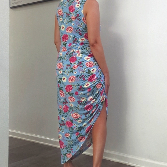 BEESON RIVER • PINKBLUSH Blue Floral Ruched Asymmetrical Maternity  Midi Dress - Picture 8 of 14